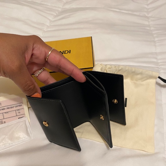 Fendi monster wallet - Picture 5 of 6